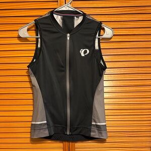 Pearl Izumi Black and Gray Sleeveless Bike Top Size M